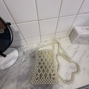 Elegant Pearl Beaded Women's Bag